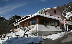 Nido Delle Rondini Hotel Ristorante Pizzeria